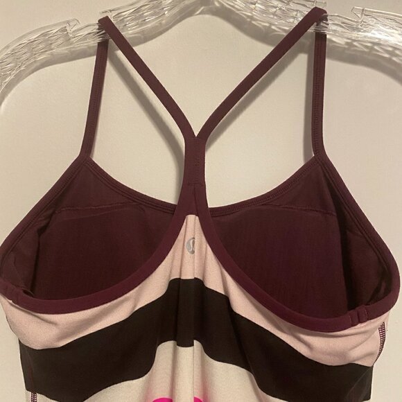 Lululemon Power Y Shelf Bra Racerback Tank 4 NWOT - Picture 10 of 14